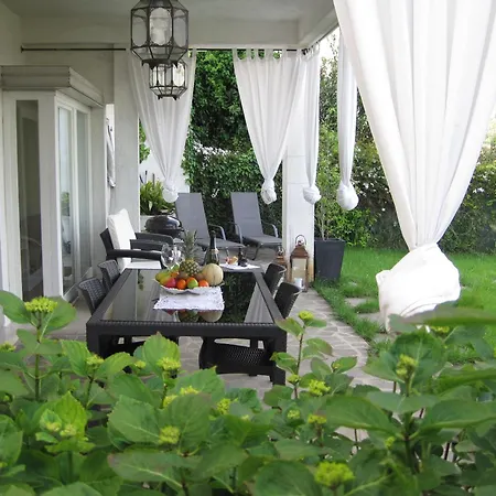 Stunning & Lovely Villa Manuela-3